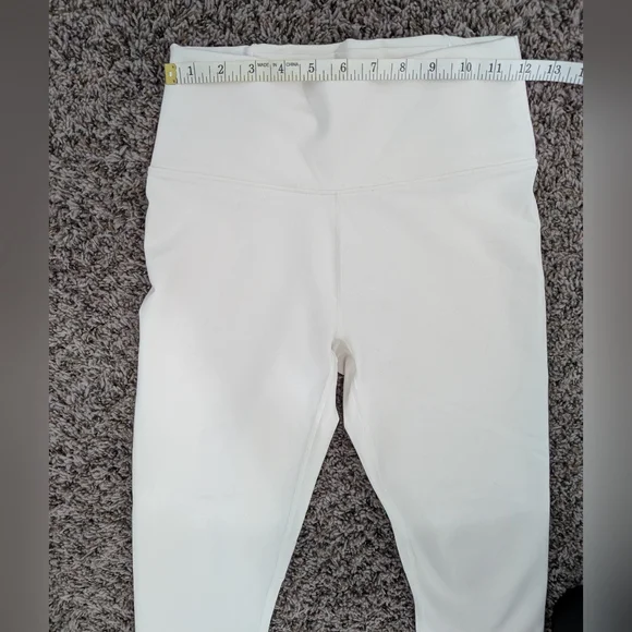 NWT Fabletics Boost PowerHold High Waisted 7/8 Leggings - Picture 7 of 8